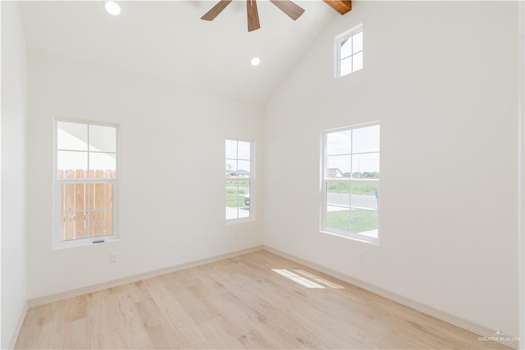 Photo 9 of 3503 Las Brisas Street