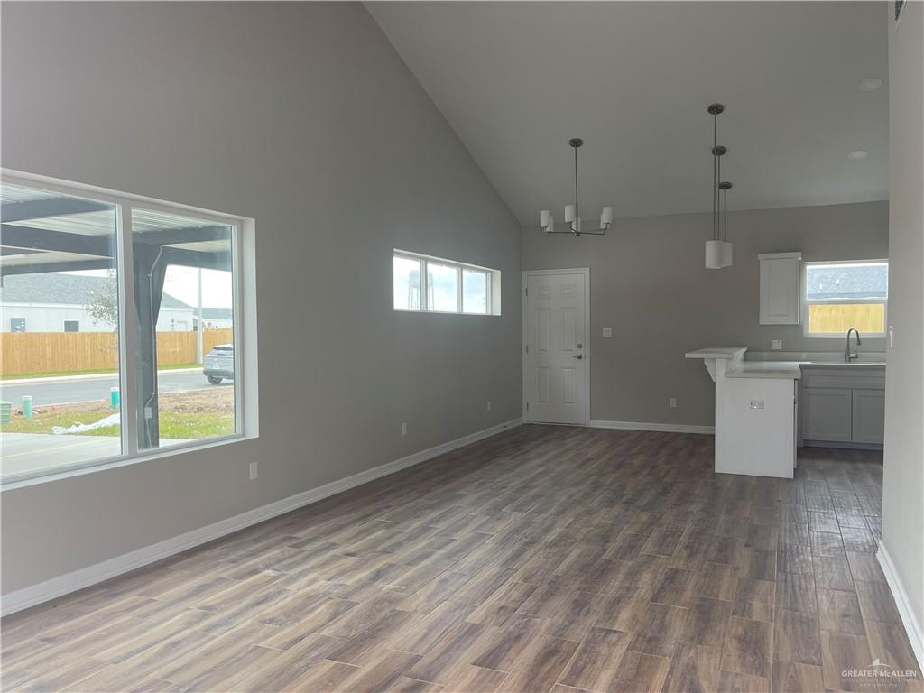 Photo 18 of 513 Sparrow Road #4