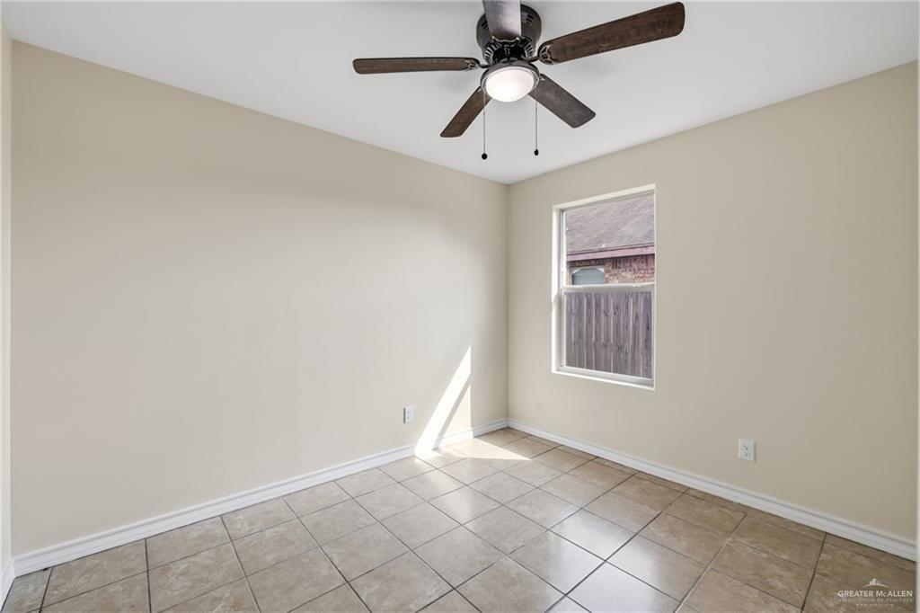 Photo 11 of 709 Alexandria Avenue