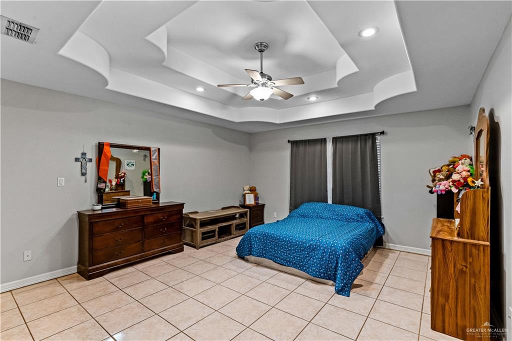 Photo 11 of 8023 27th Lane