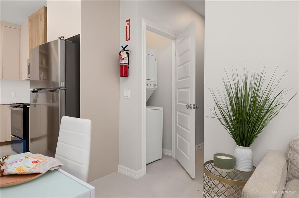 Photo 23 of 4305 Heron Avenue #7