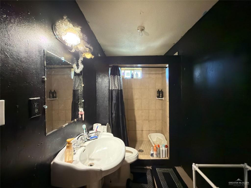 Photo 9 of 7310 Pinal Street