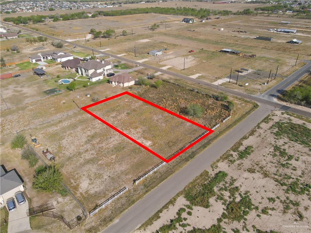 Photo 4 of 5157 Cesar Chavez Road