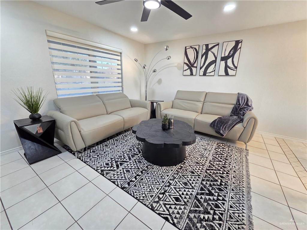 Photo 1 of 3030 Ashley Place #H, Pharr