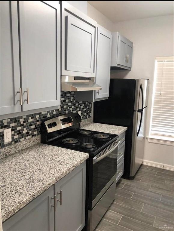 Photo 2 of 2712 Primrose Avenue