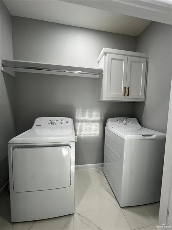 Photo 6 of 5600 Northwestern Avenue #2