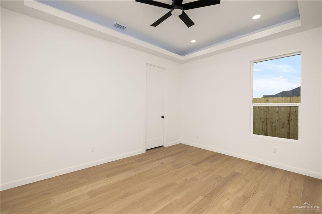 Photo 32 of 1210 Spanish Oak Street