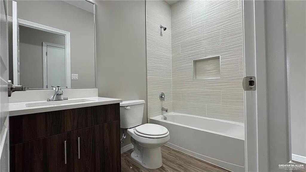 Photo 10 of 2313 43rd Street #1
