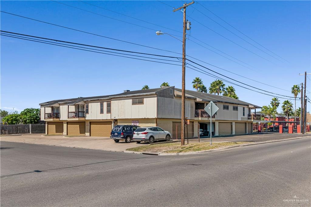 Photo 20 of 1601 Samano Street