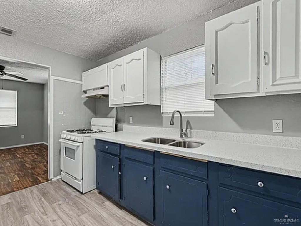 Photo 6 of 4913 26th Street