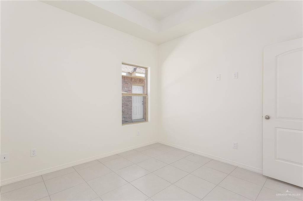 Photo 7 of 1225 Garfield Avenue