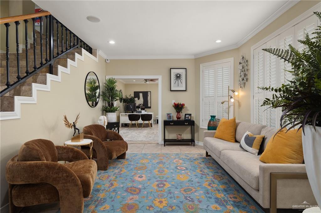 Photo 3 of 413 Auburn Avenue