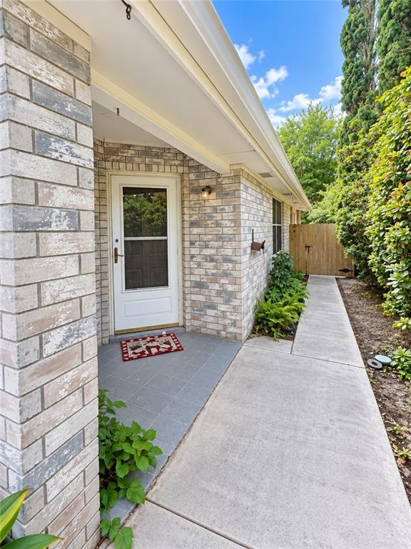 Photo 2 of 1707 Gastel Circle