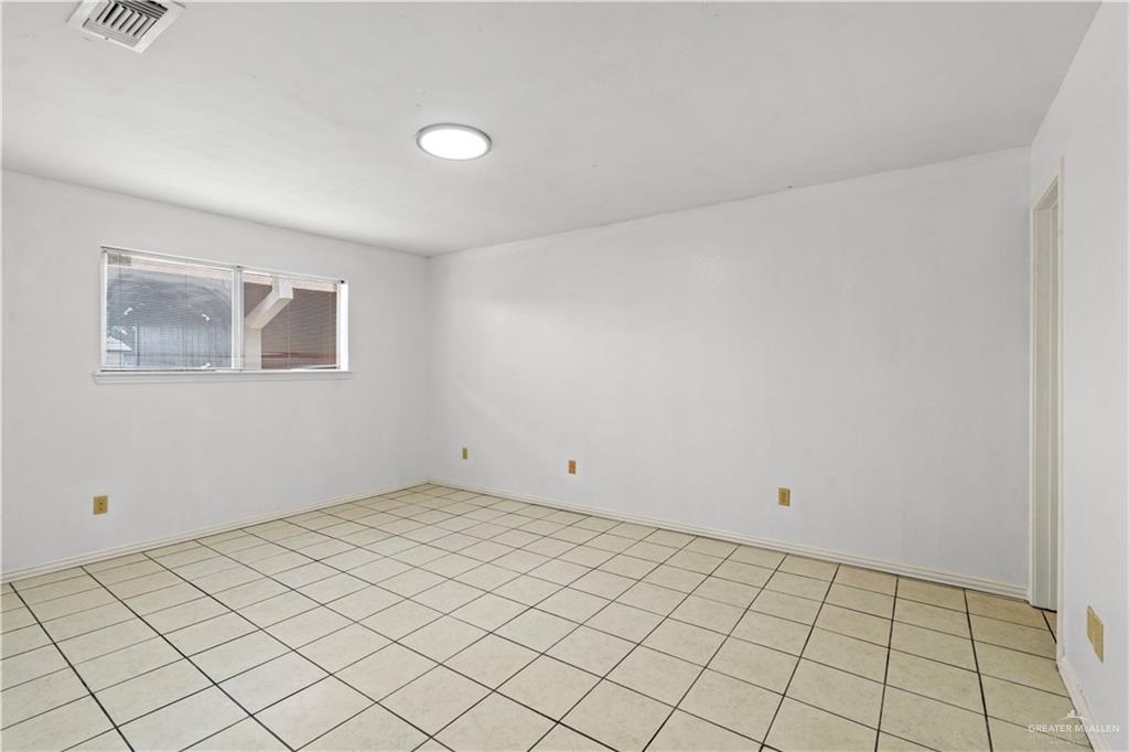 Photo 8 of 200 Yuma Avenue #24
