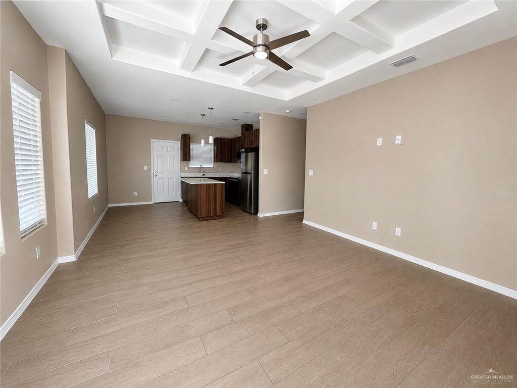 Photo 3 of 3101 Sandlewood Street #2