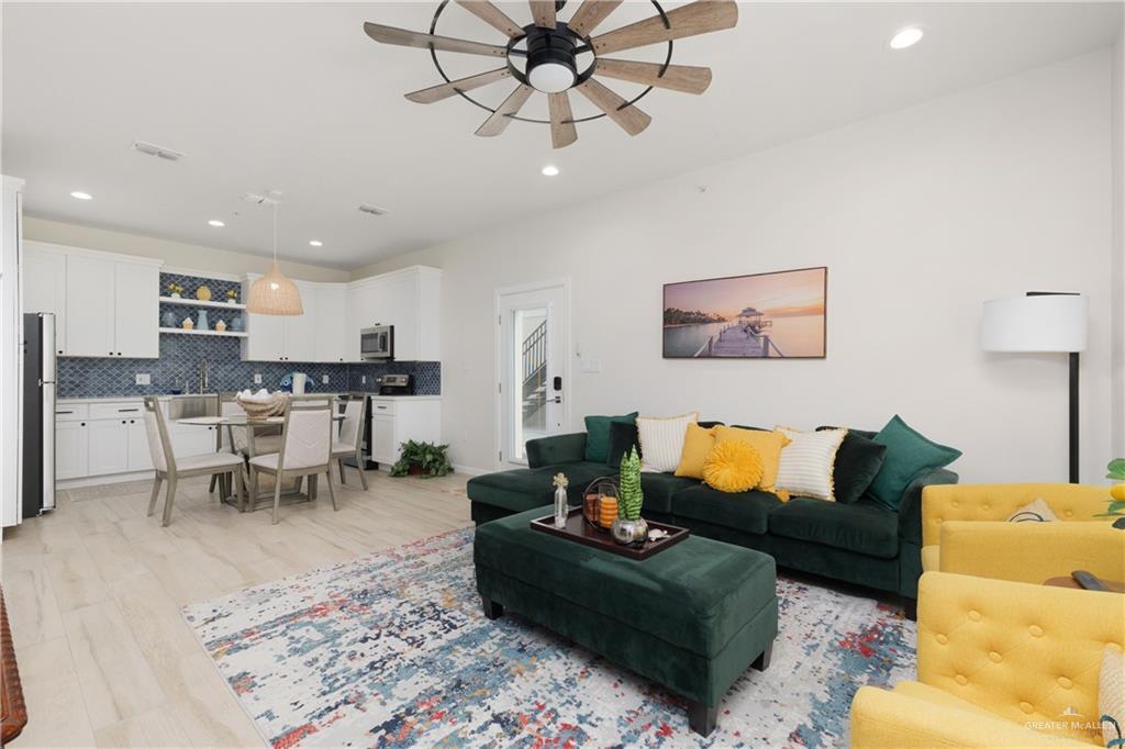 Photo 4 of 115 Marlin Street #B