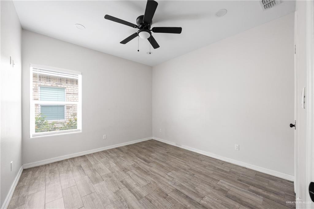 Photo 6 of 1000 Kohala Avenue #4
