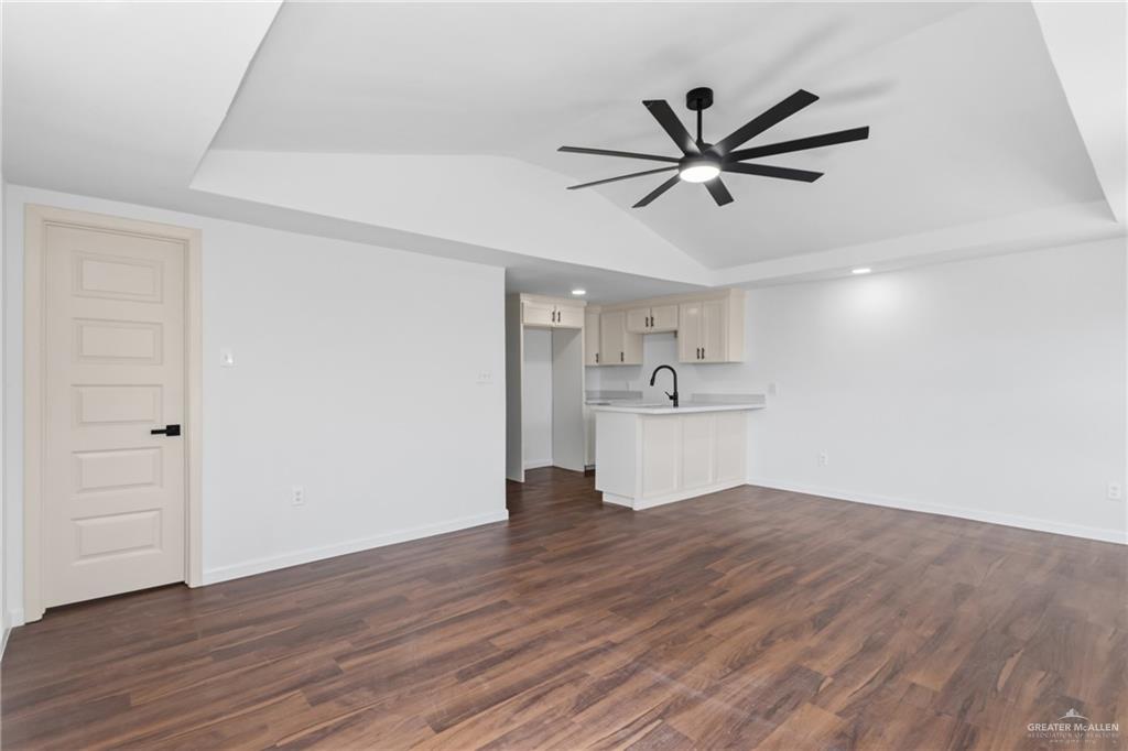 Photo 5 of 408 Esplanada Street