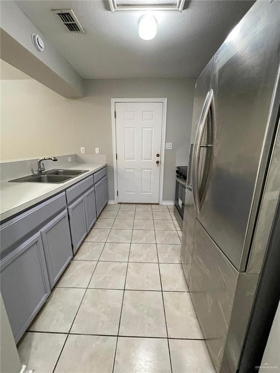 Photo 5 of 521 S Street