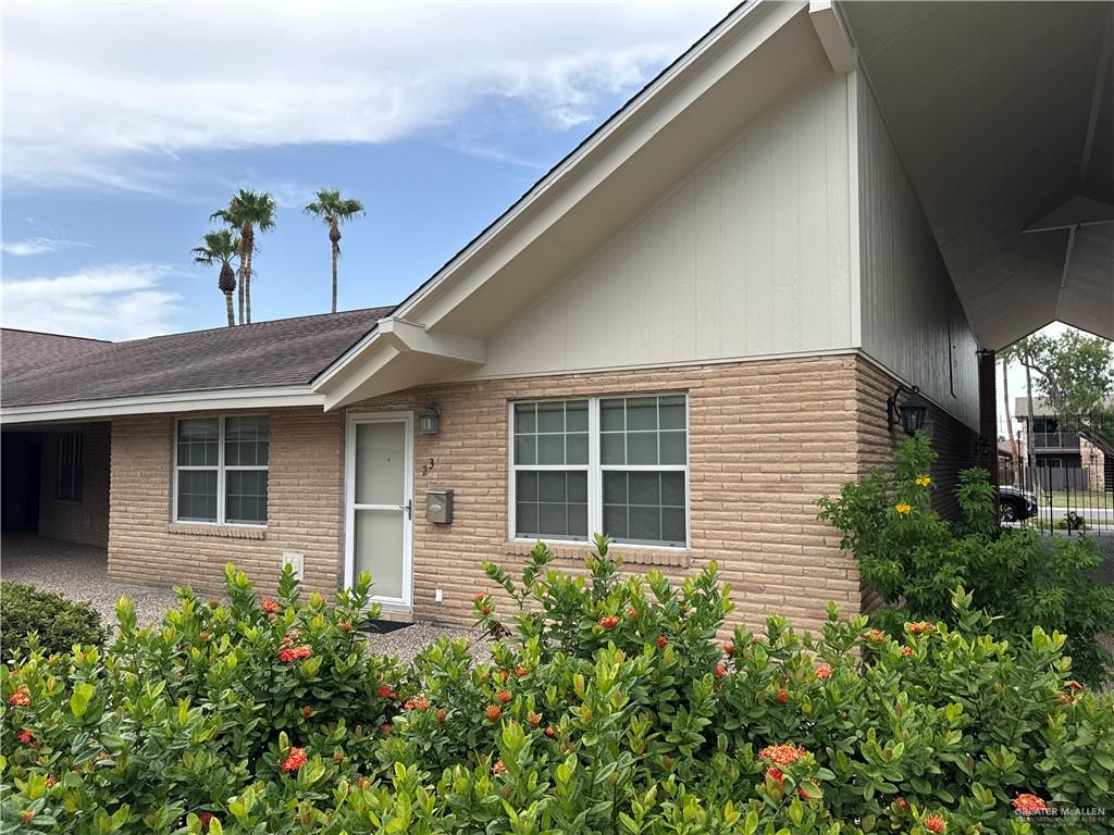 Photo 2 of 701 Hibiscus Avenue #23