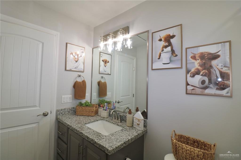 Photo 11 of 311 Spanish Oak Avenue
