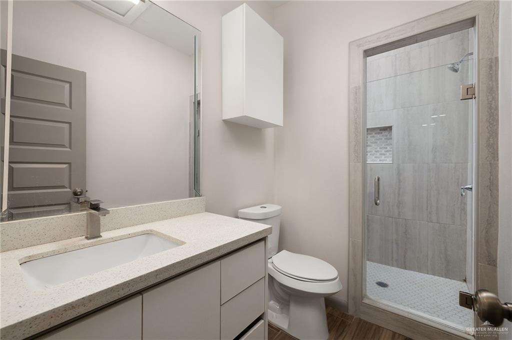 Photo 13 of 1603 Angelina Drive #4