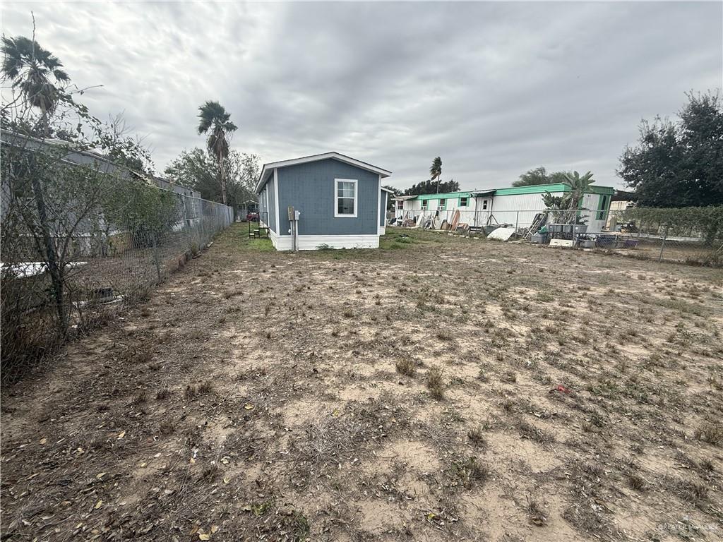 Photo 9 of 1521 Thompson Road