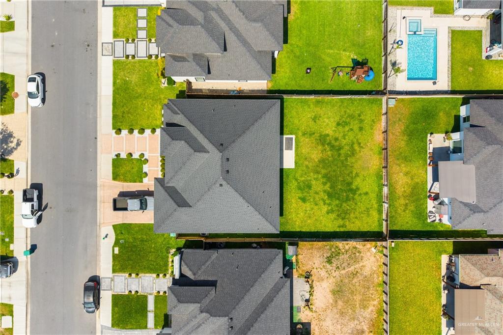 Photo 20 of 504 Garrision Drive