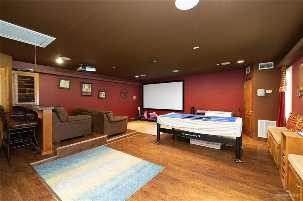 Photo 12 of 405 Anaqua Drive