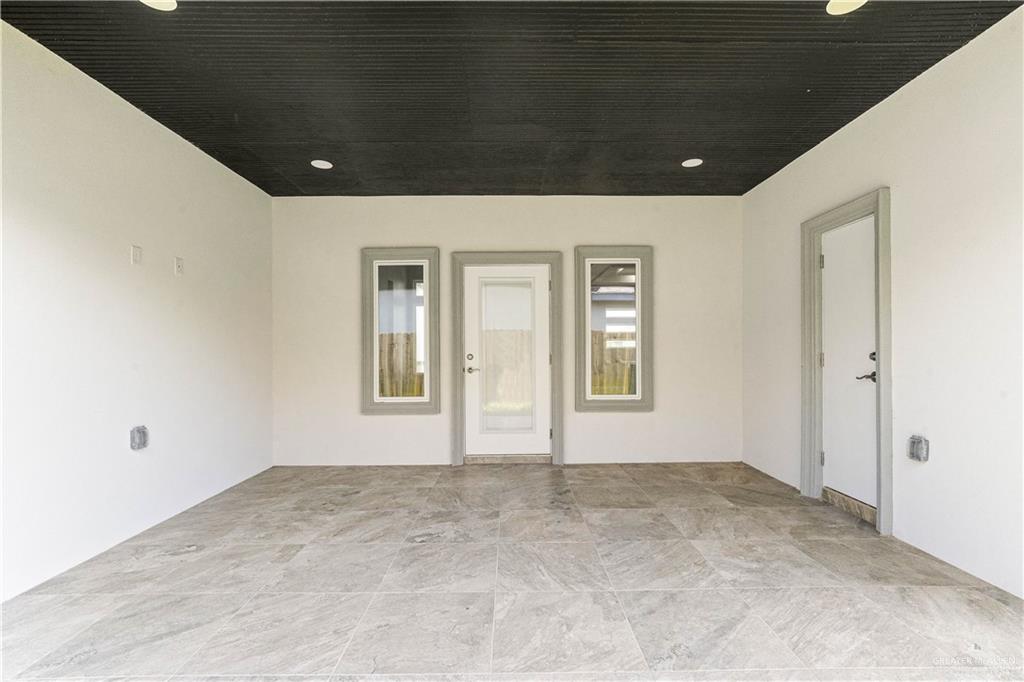 Photo 17 of 5201 42nd Street