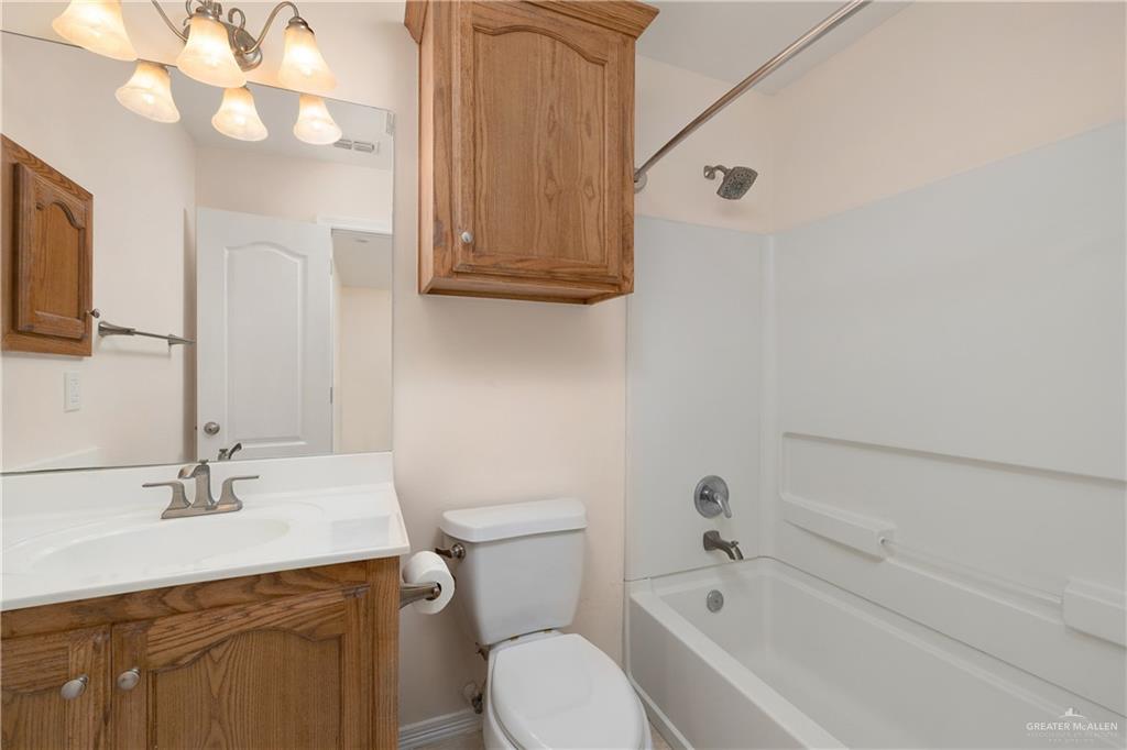 Photo 11 of 1022 Yellow Hammer Drive