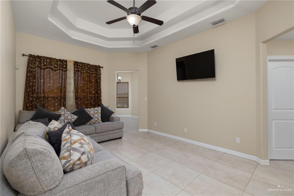 Photo 3 of 1308 Quail Drive