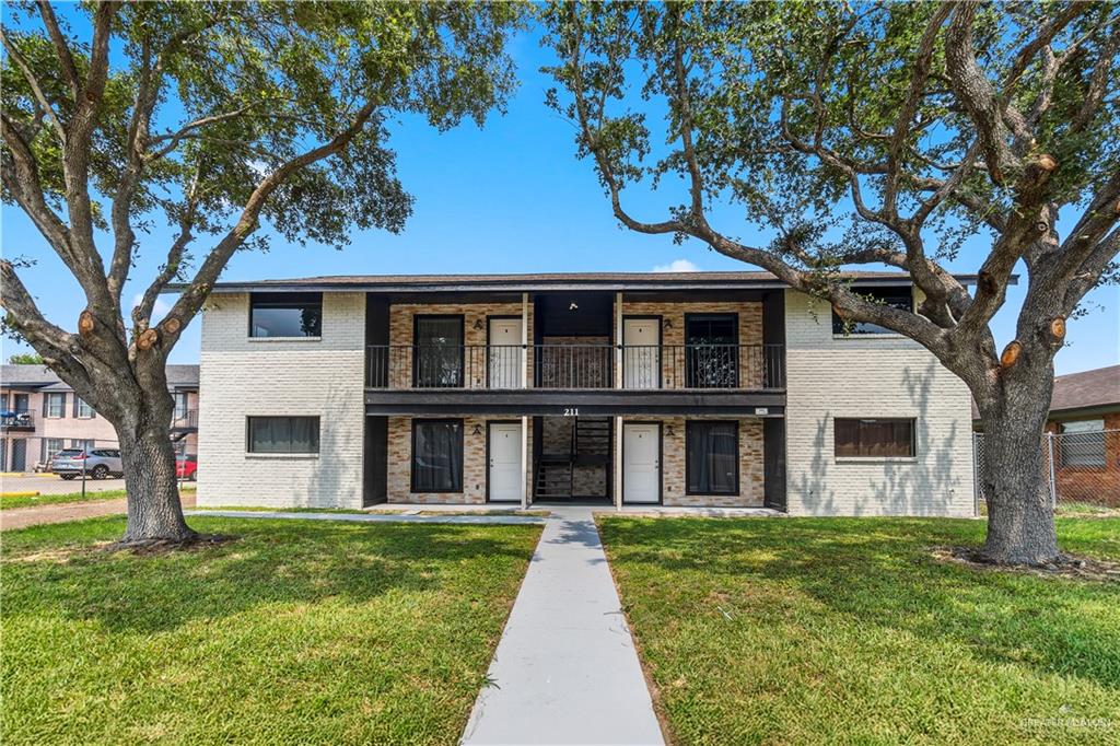Photo 1 of 211 Gastel Circle #3, Edinburg