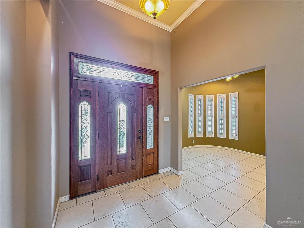 Photo 4 of 3311 Lancelot Lane