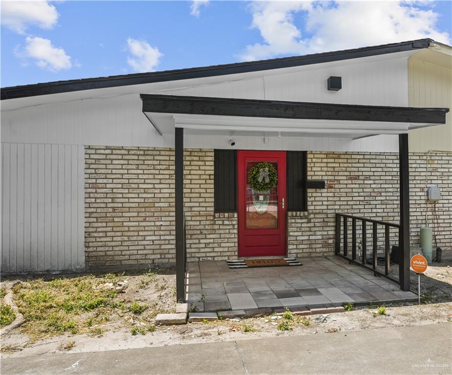 Photo 17 of 401 41st Street #16