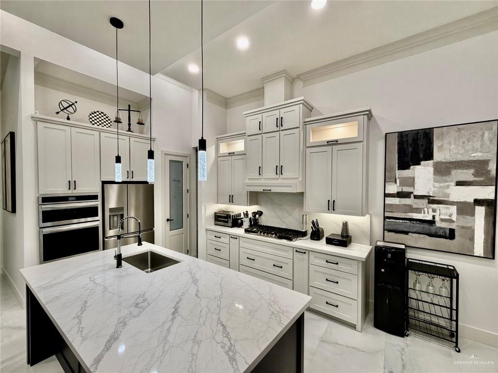 Photo 5 of 3009 Silver Oak Avenue