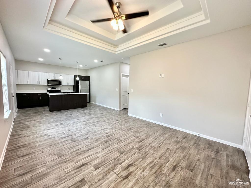 Photo 6 of 1002 Starr Street
