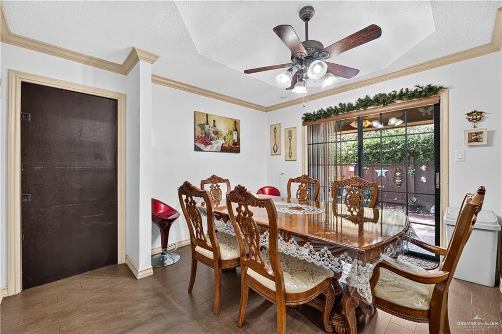 Photo 11 of 205 Lark Avenue