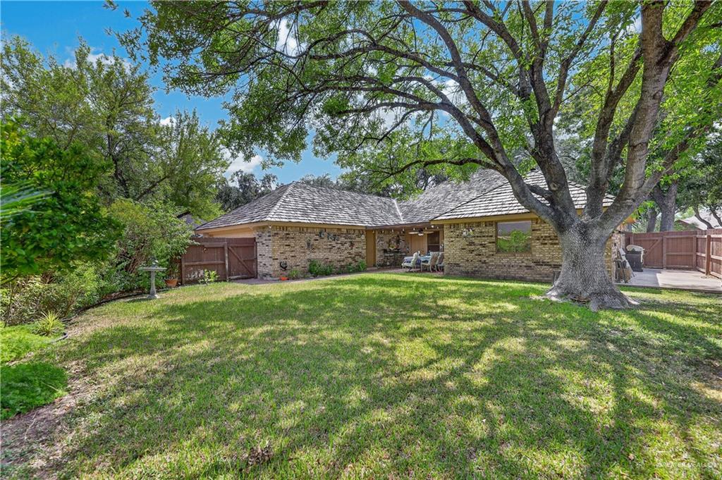 Photo 27 of 205 Lark Avenue
