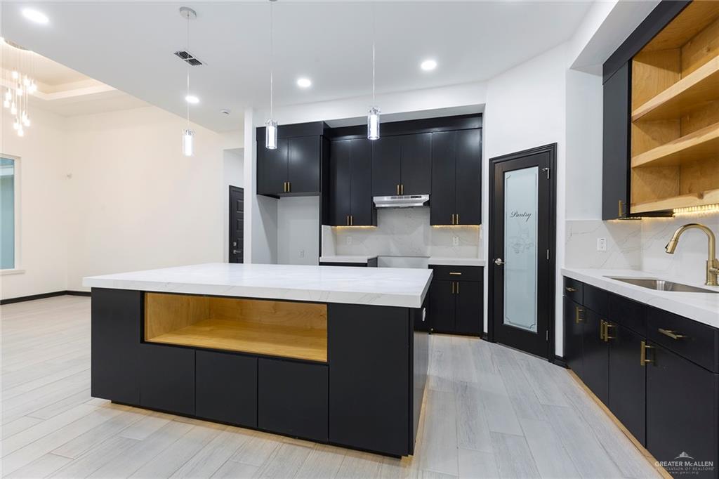 Photo 22 of 608 Juan Seguin Street