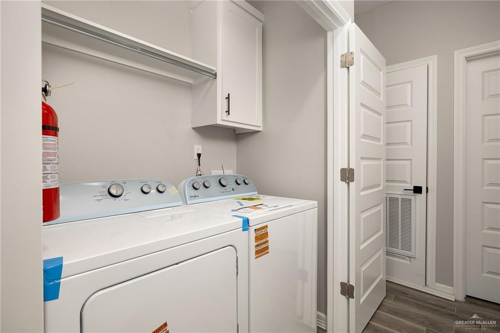 Photo 13 of 2713 Bald Cypress Drive