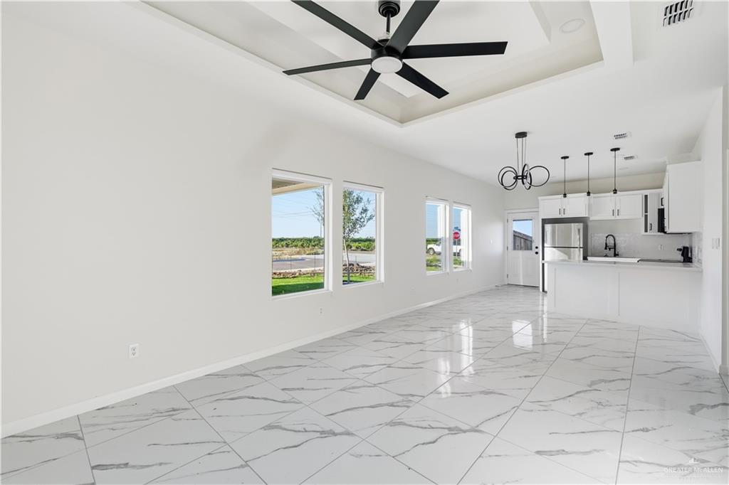 Photo 4 of 1324 Abesam Avenue #4