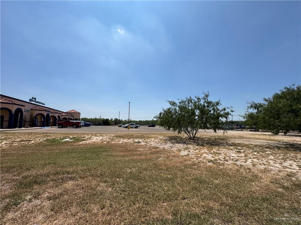 Photo 11 of 125 Las Milpas Road