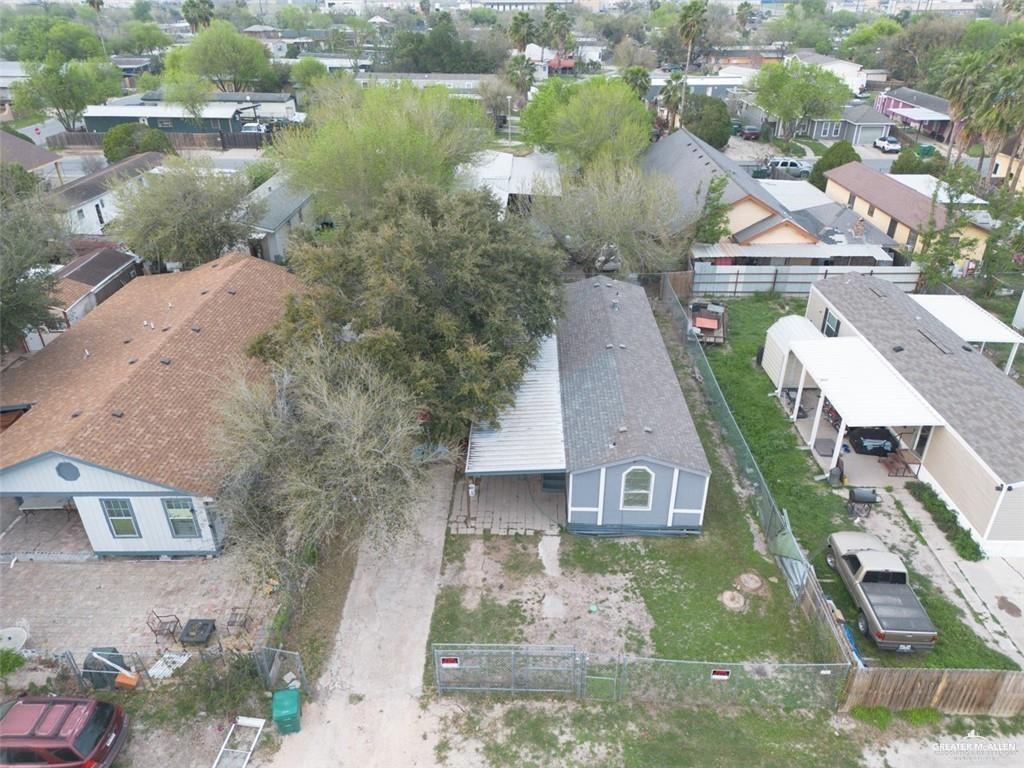 Photo 9 of 916 Violet Drive