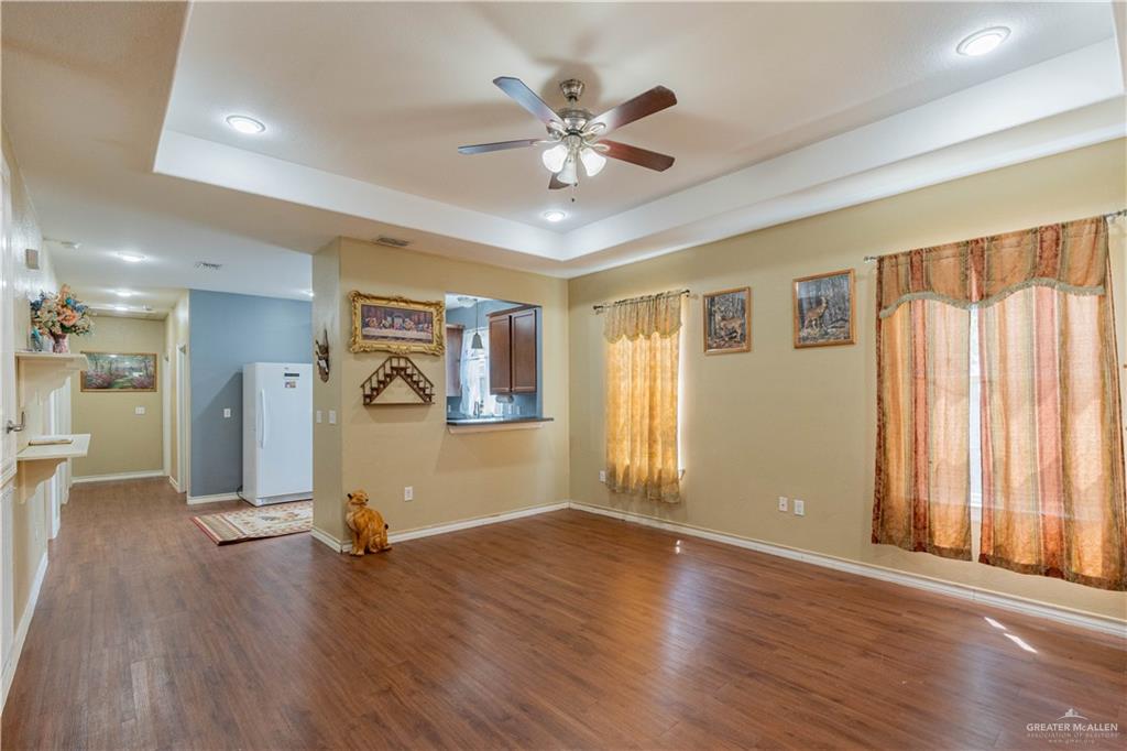Photo 4 of 3909 Washmon Avenue