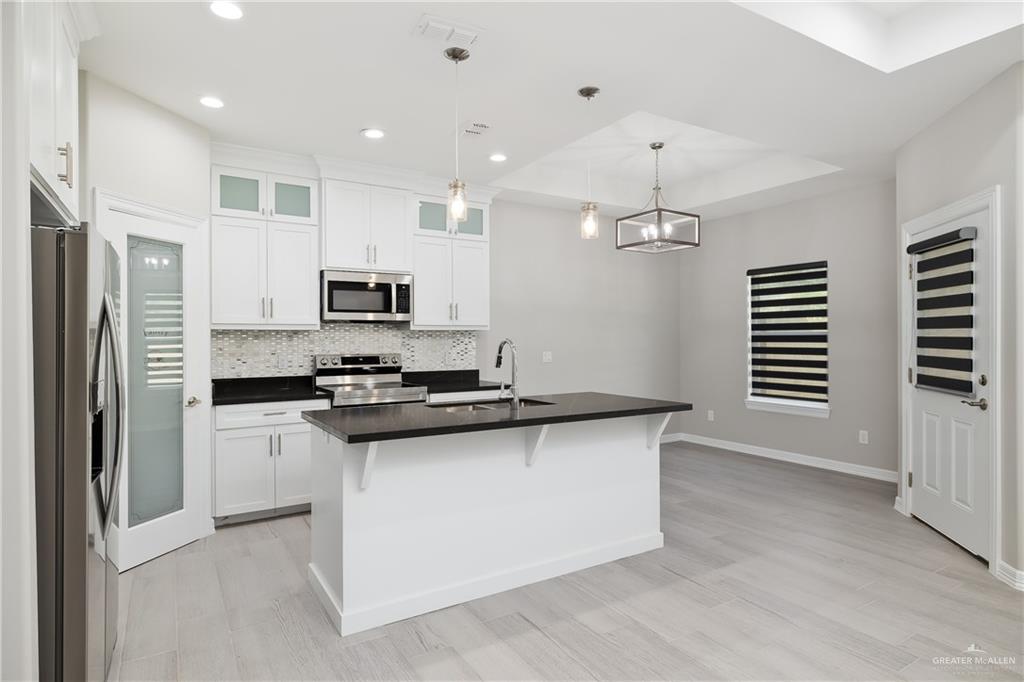 Photo 4 of 304 Regency Lane
