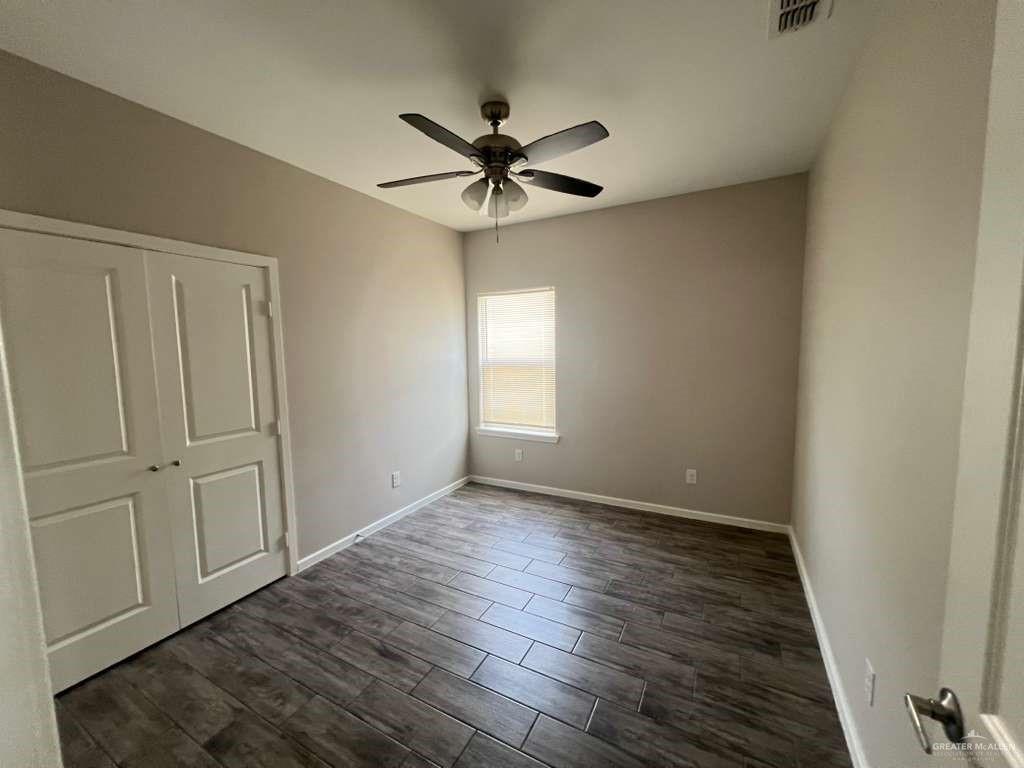 Photo 4 of 5705 Sandpiper Avenue #1