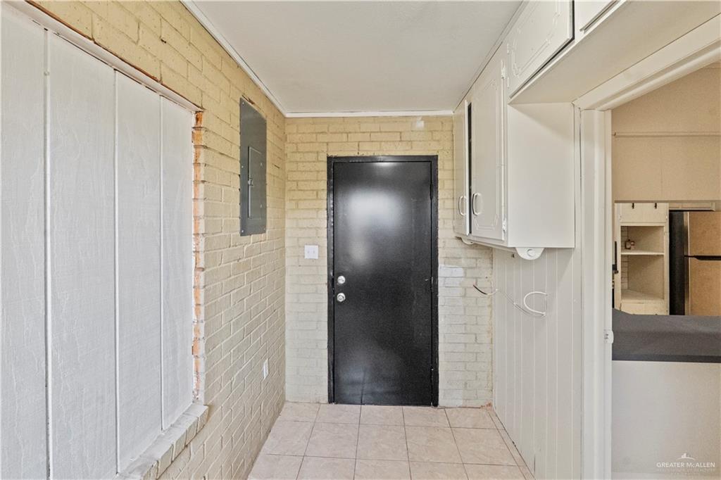 Photo 15 of 307 Cox Street