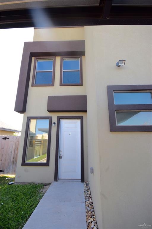 Photo 4 of 1202 Upas Drive