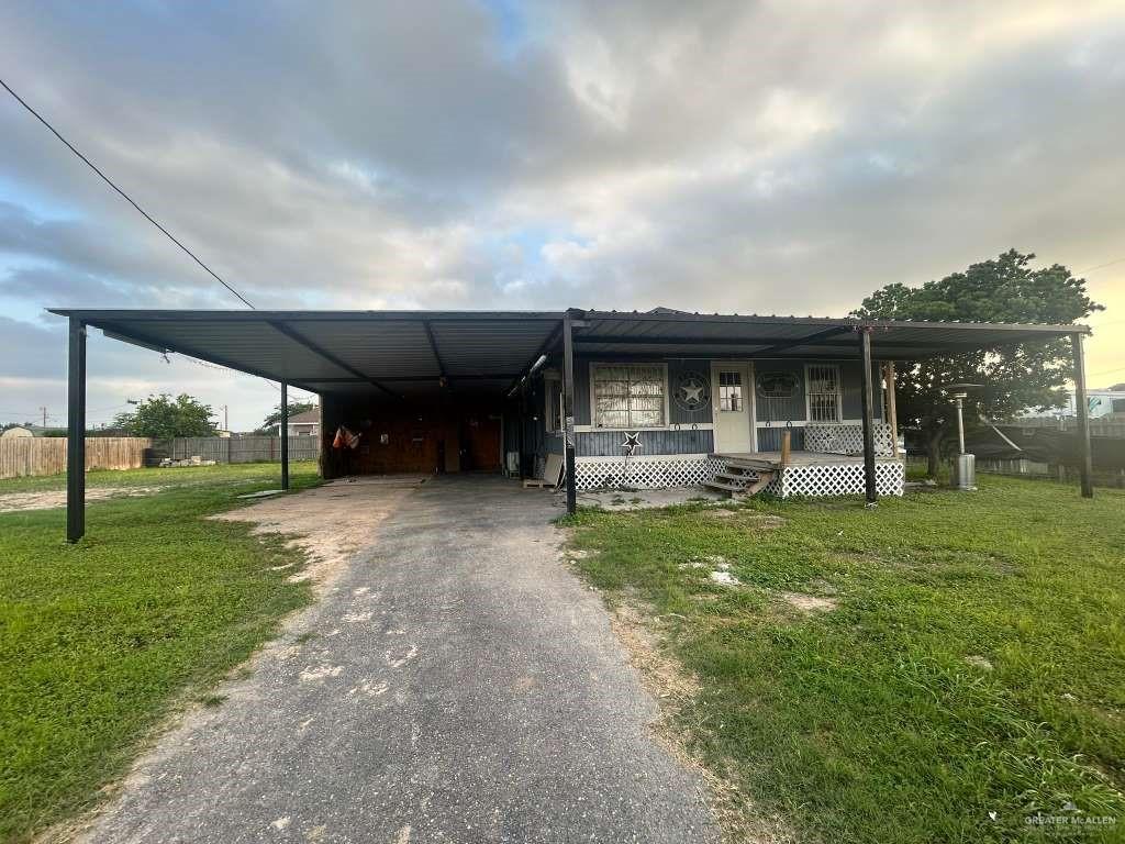 Photo 2 of 6100 Peony Street